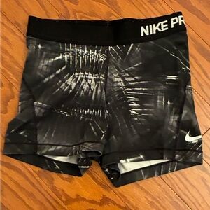 Nike Pro Black and White Patterned Shorts